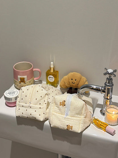 Beauty case cream & 🤎