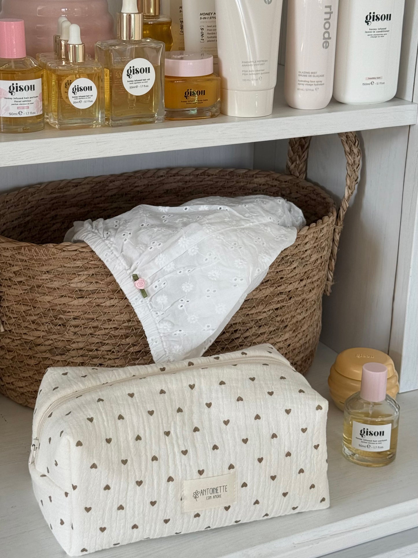 Beauty case cream & 🤎