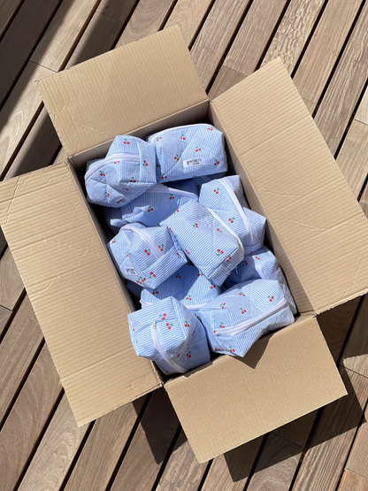 Beauty case cherries