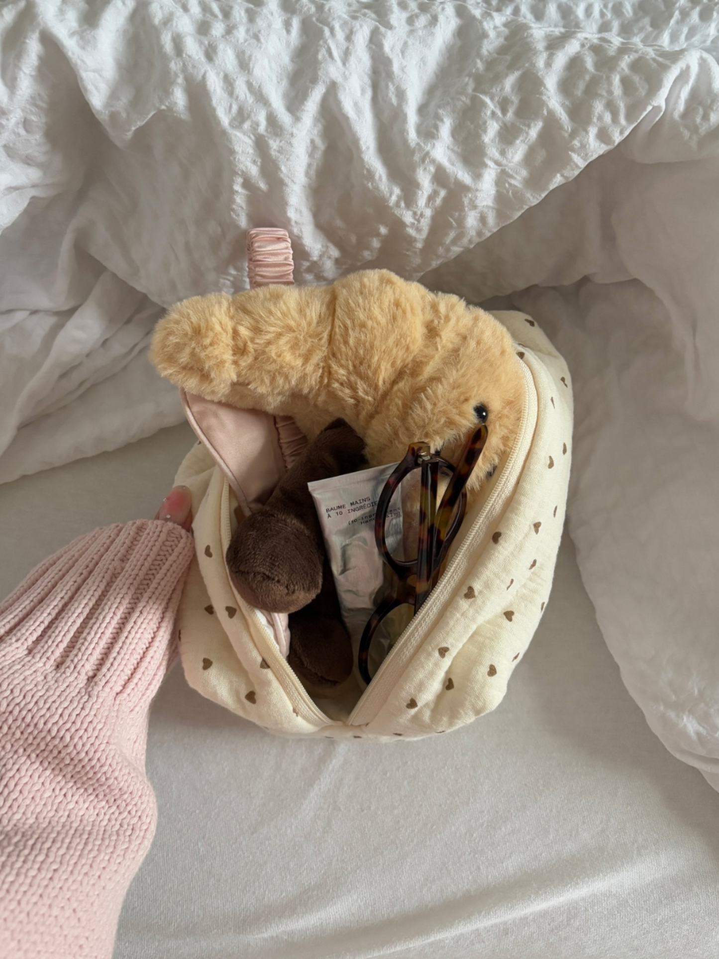 Beauty case cream & 🤎